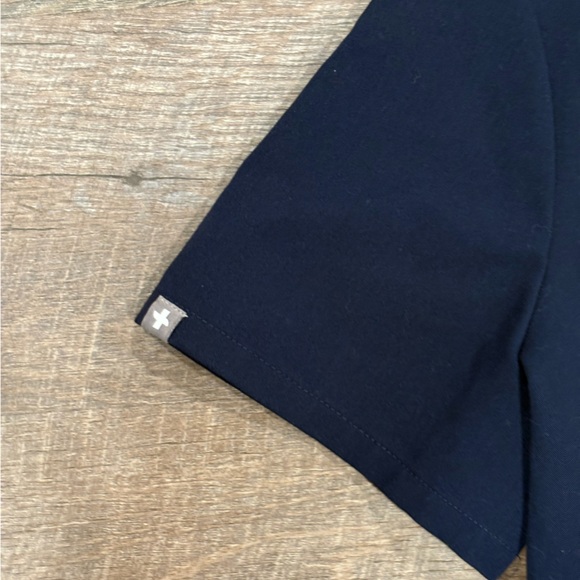 FIGS Technical Collection Dark Blue Scrub Set - Picture 6 of 7